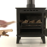Establish a firebed in your multi-fuel stove